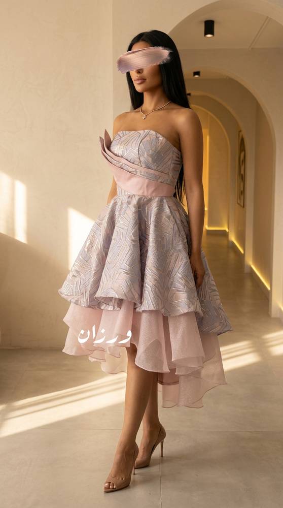 فستان راقٍ للمناسبات