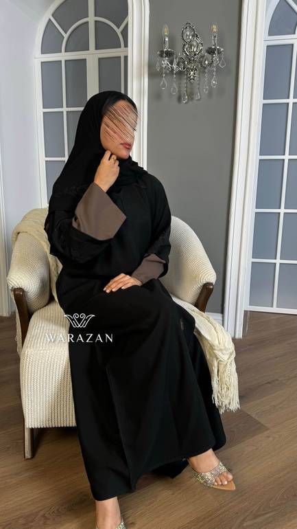 عباية رسمية  بقماش ميني ميت