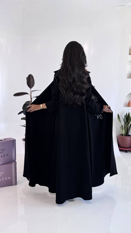 عباية سيراميك بتطريز يدوي 