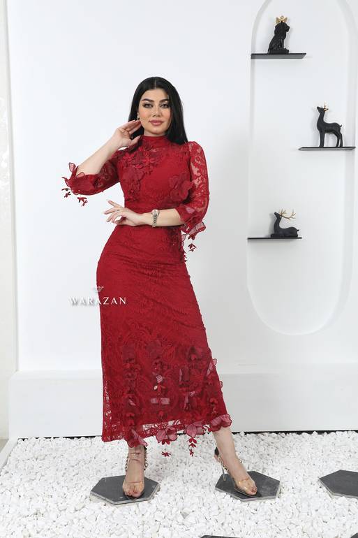 فستان سهرة طويل وناعم دانتيل