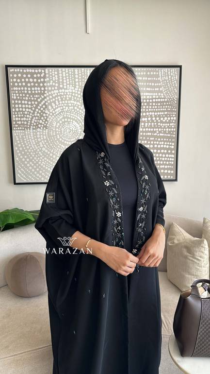 عباية عملية بشت مطرزة تطريز يدوي للعيد