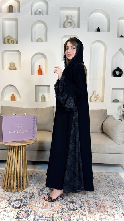 عباية انيقه بتدخيلة دانتيل مشجر للمناسبات