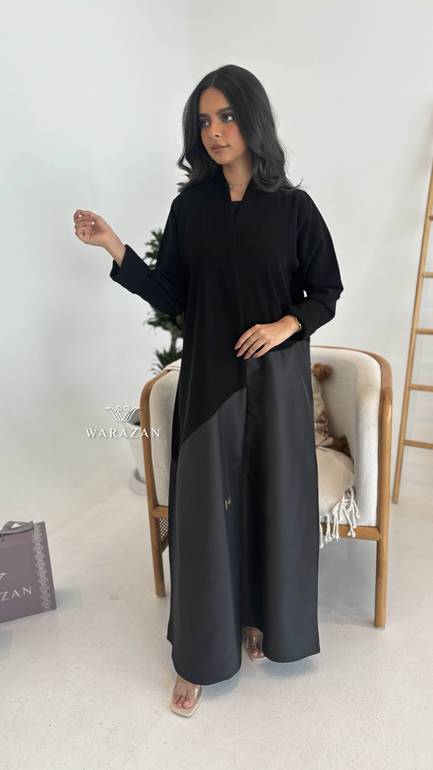 عباية انيقة  ببستايل نصفي 
