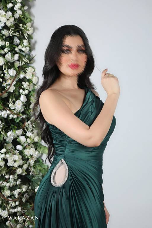 فستان سهره بيليسيه اكسسوار حلزوني من الجنب