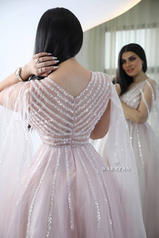 فستان سهرة تل أنيق بأربعة ألوان