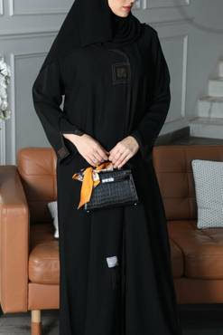 عباية كريب أنيقة