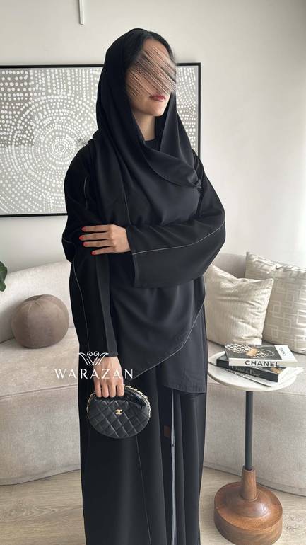 عباية سادة عملية للدوامات الرسمية والعيد