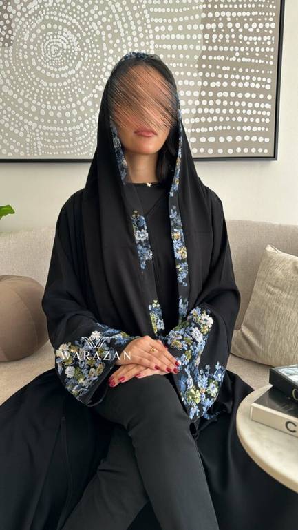 عباية مشجرة وليالي العيد بأربع ألوان