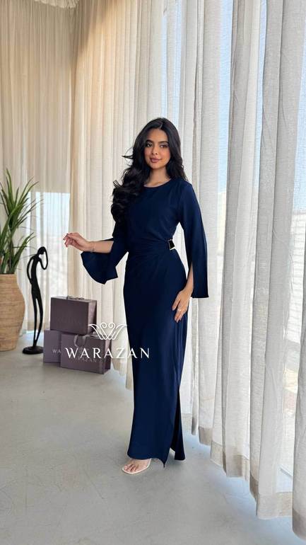 فستان سهرة ناعم بمسكه من الخصر