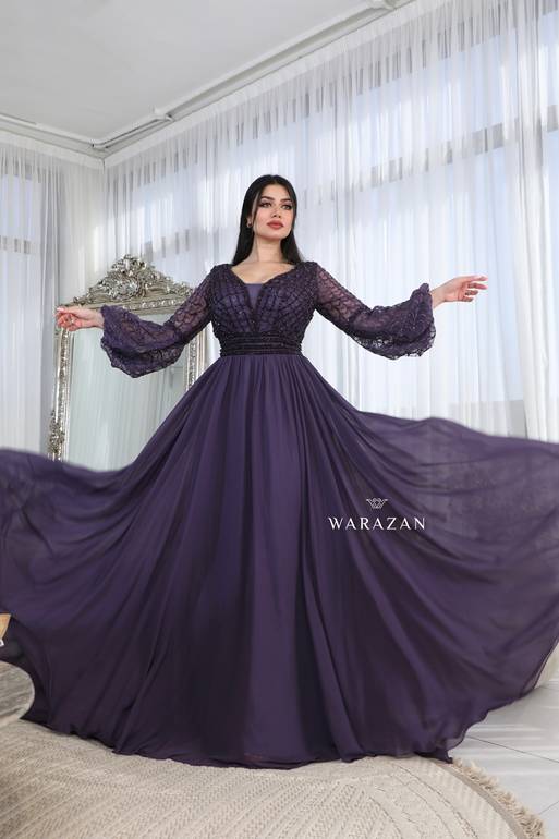فستان سهرة راقي بأكمام طويلة 