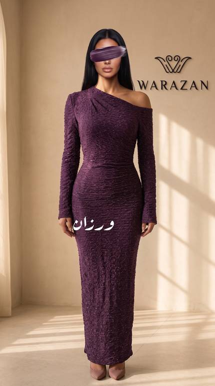 فستان ناعم مجسم بكسرات عند الخصر
