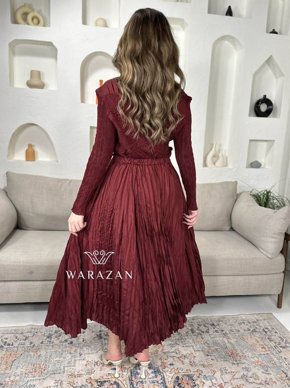طقم  انيق باكمام طويله 