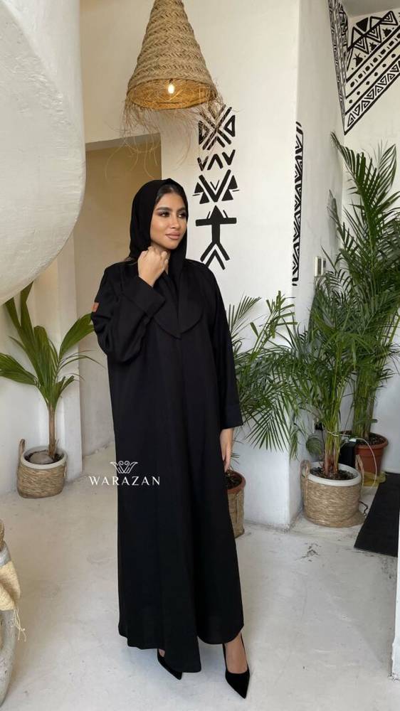 عباية رسمية للدوامات والجامعات