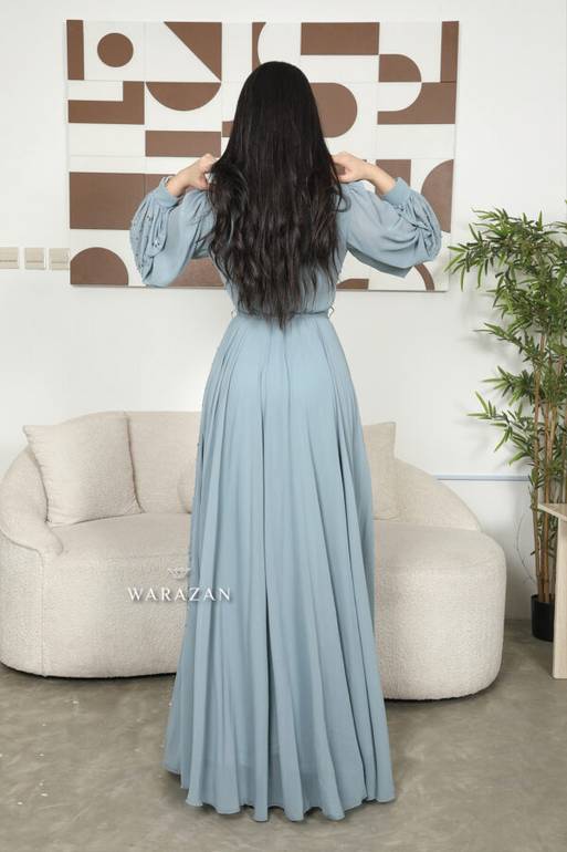 فستان سهرة ساتر بتطريز راقي