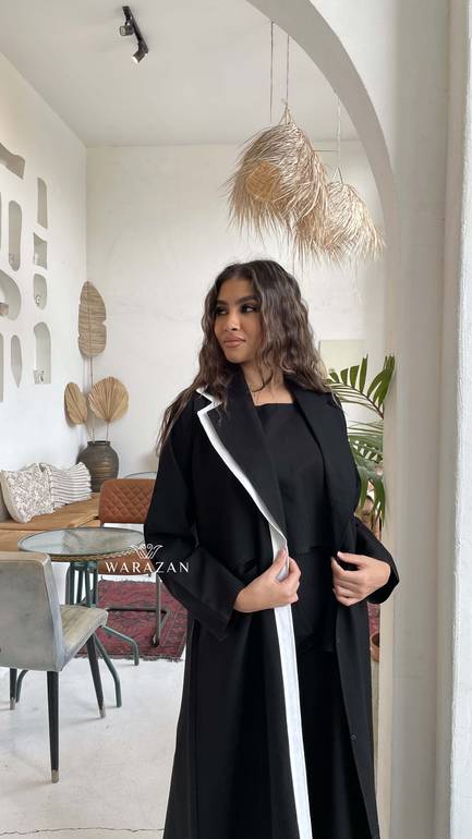 عباية عملية للجامعات والطلعات اليومية