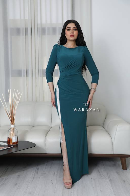فستان سهرة انيق بستايل كم طويل