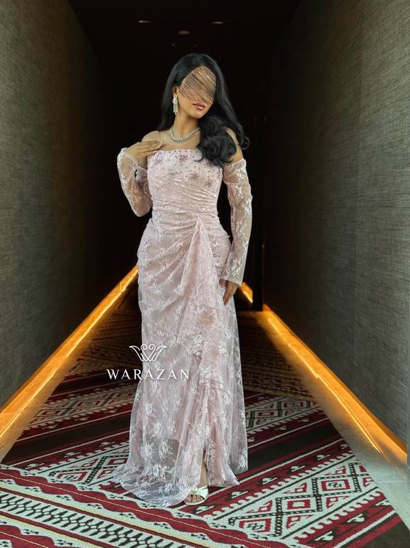 فستان سهره بدانتيل ملكي