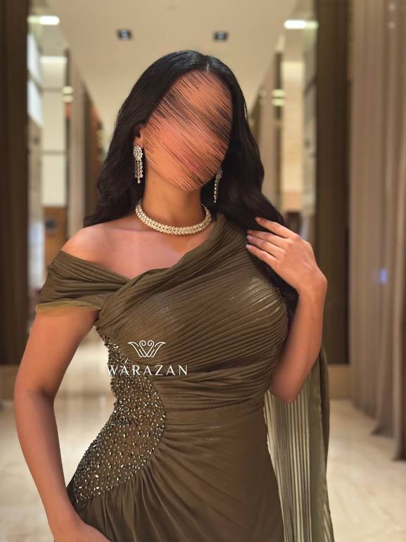 فستان سهرة شيفون لمعه بتطريز من الجنب
