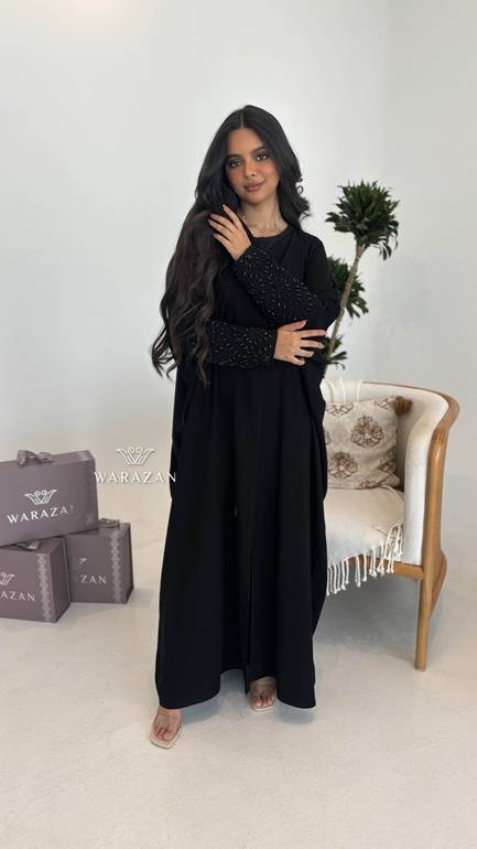 عباية بستايل انيق و تطريز شك من الكم 