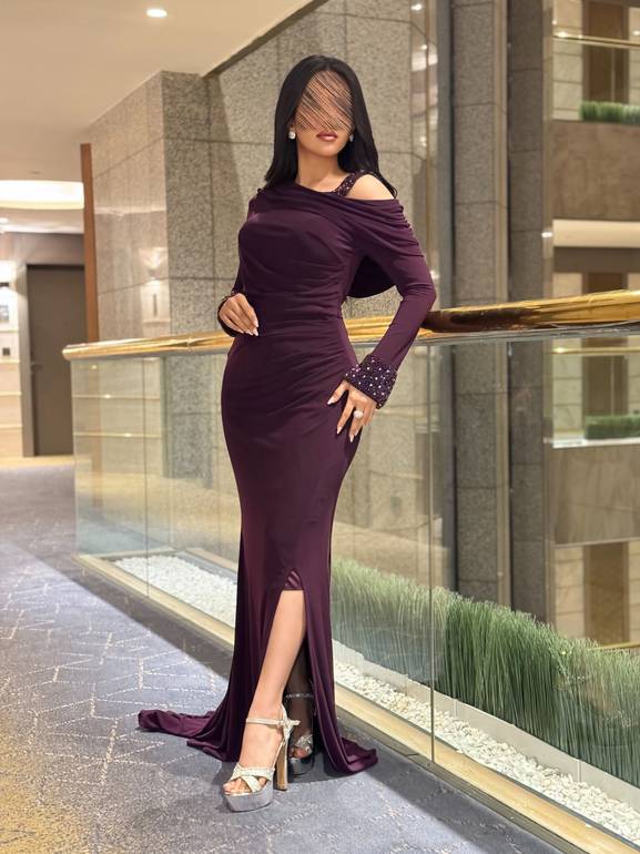 فستان سهرة ناعم ماسك للمناسبات 