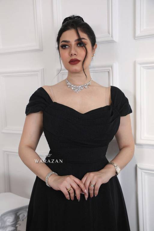 فستان ناعم بلمعه راقية