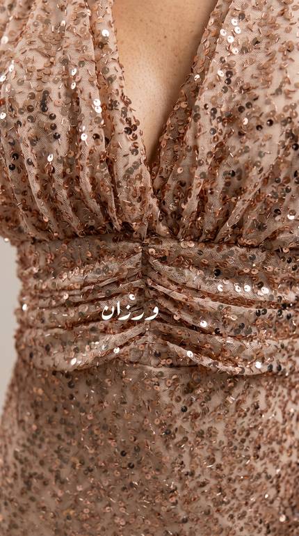 فستان سهرة ذهبي طويل بترتر لامع