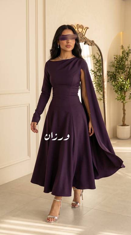فستان سهرة ناعم  بكيب انسيابي يغطي الأكتاف