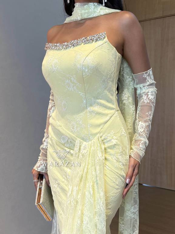 فستان سهرة راقي مع شال
