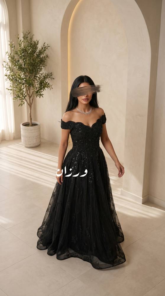 فستان سهرة أسود أوف شولدر بتطريز فاخر