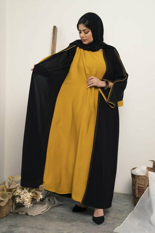 عباية كريب بلون كموني