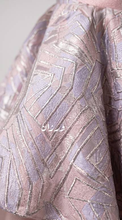 فستان راقٍ للمناسبات