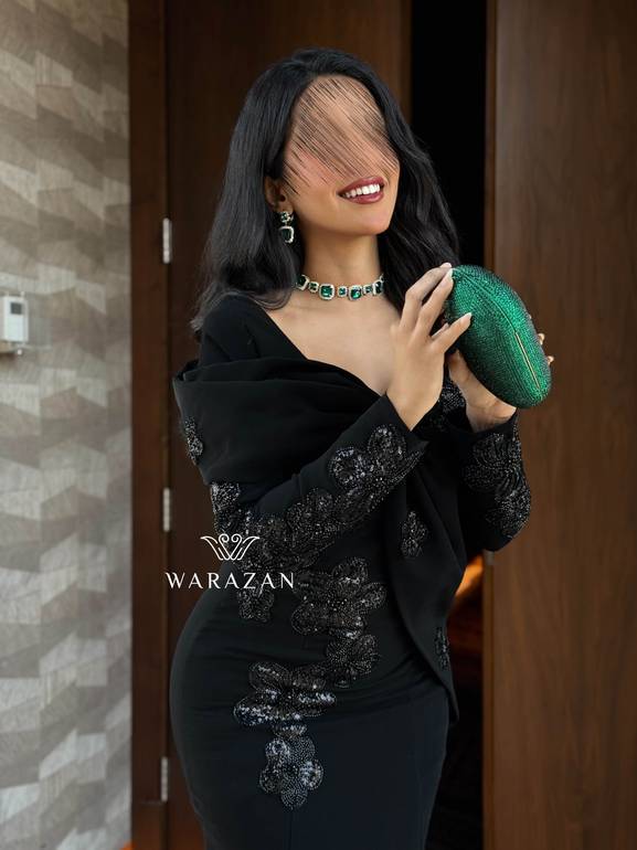 فستان سهره بفيونكة من الصدر و اكمام 