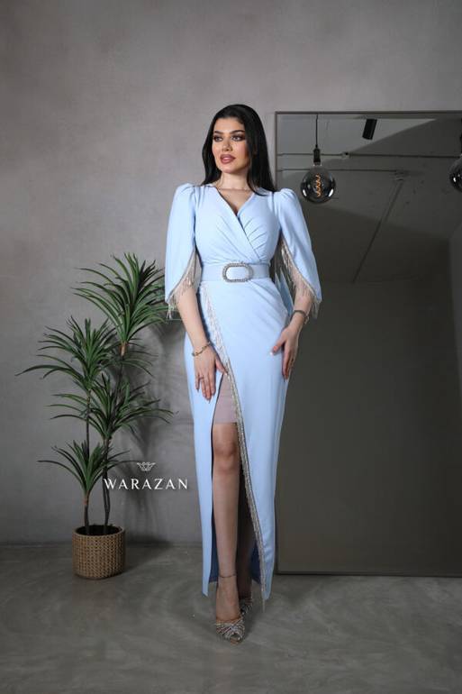 فستان لف هدب مع حزام خرز