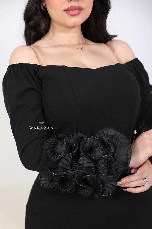 فستان سهرة طويل وناعم ماسك  