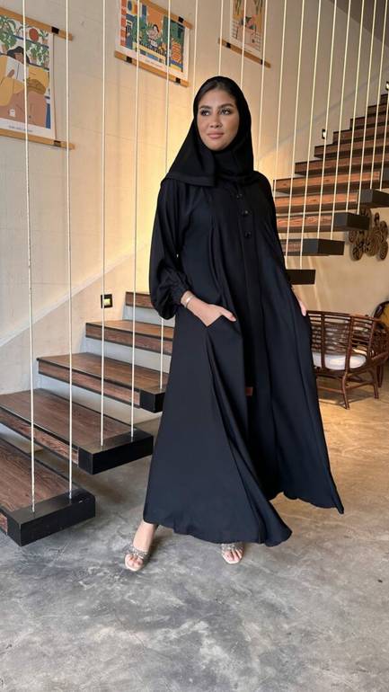 عباية دوام رسمية ساترة مع جيوب