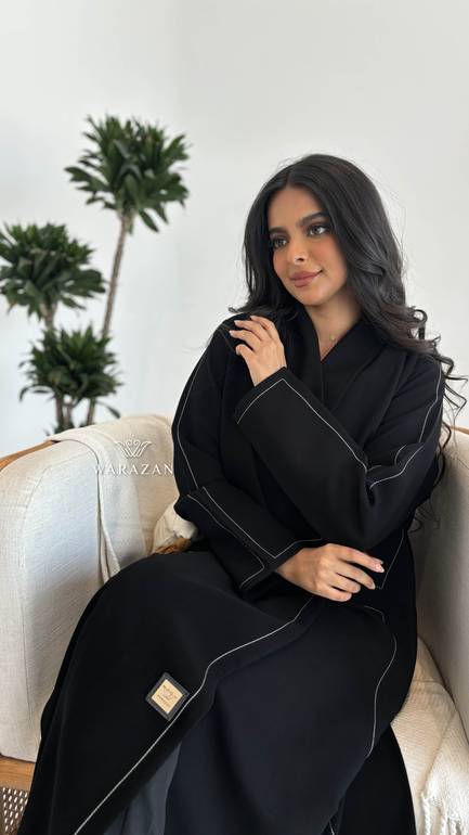 عباية بستايل عصري وانيق 