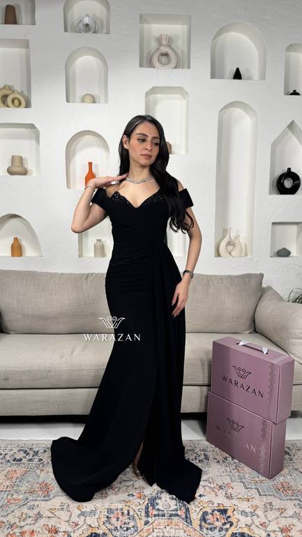 فستان سهرة بكرستال من الصدر