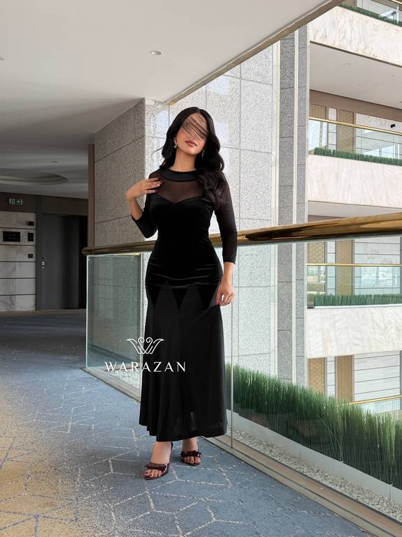 فستان سهرة ناعم بأكمام طويلة 