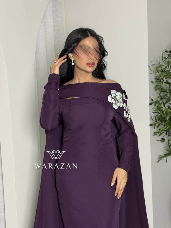 فستان سهرة قطعتين ساتر بكلفة فضية راقية 