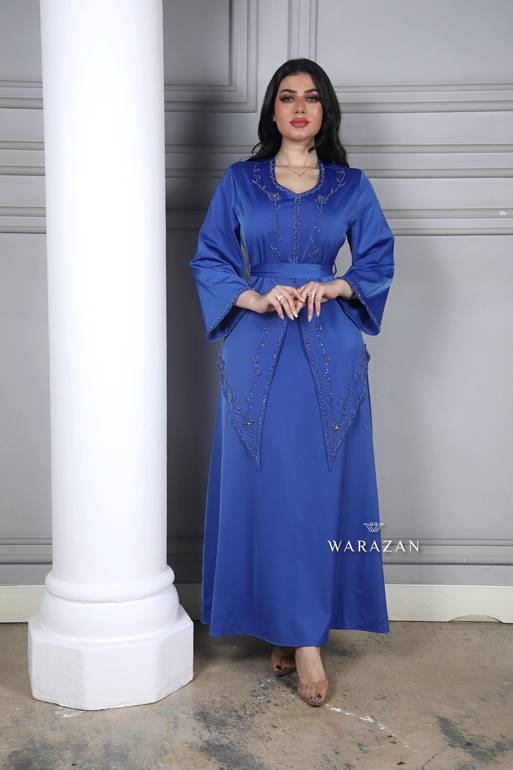 فستان سهرة ساتر بتطريز