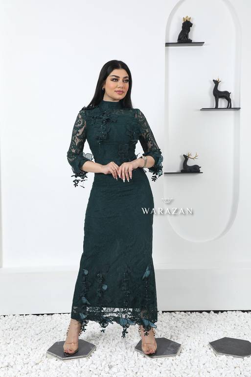 فستان سهرة طويل وناعم دانتيل