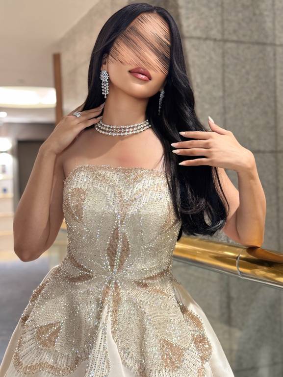 فستان سهرة بكلفة راقية للمناسبات 