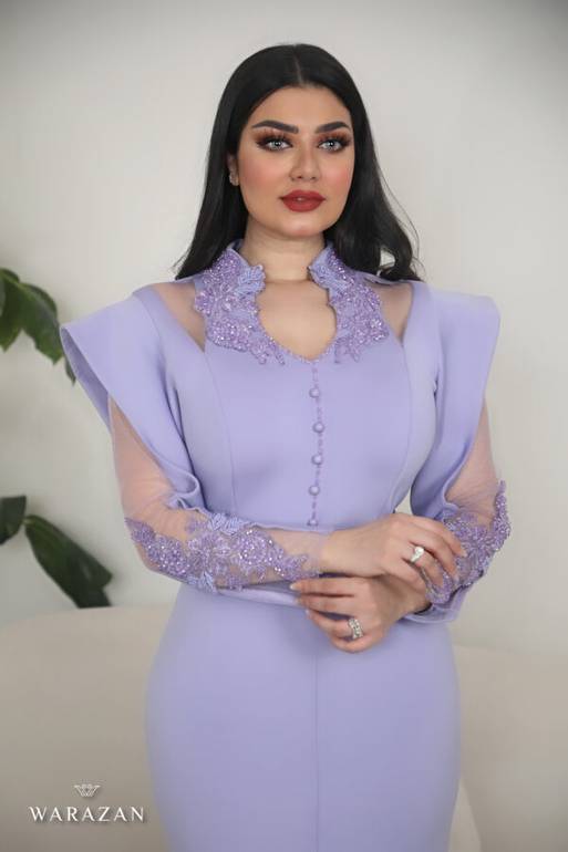 فستان سهره ماسك بتطريز ورود جميله