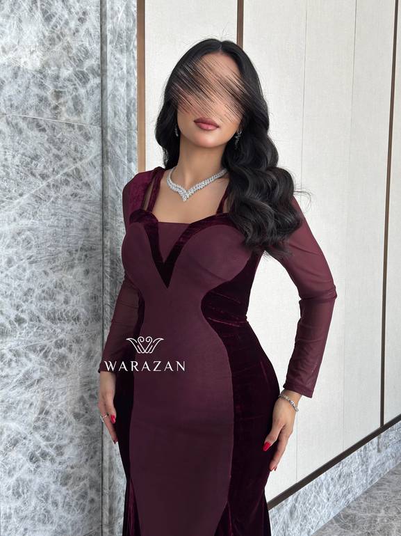 فستان ماسك بتدخيلة مخمل 