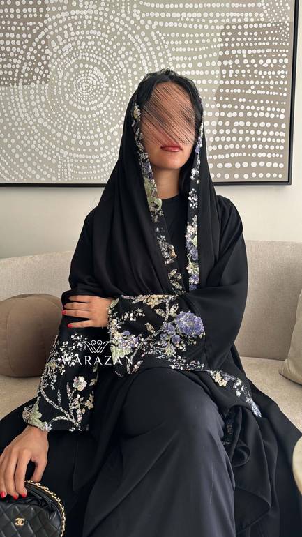 عباية بتطريز يدوي مشجر بلونين 