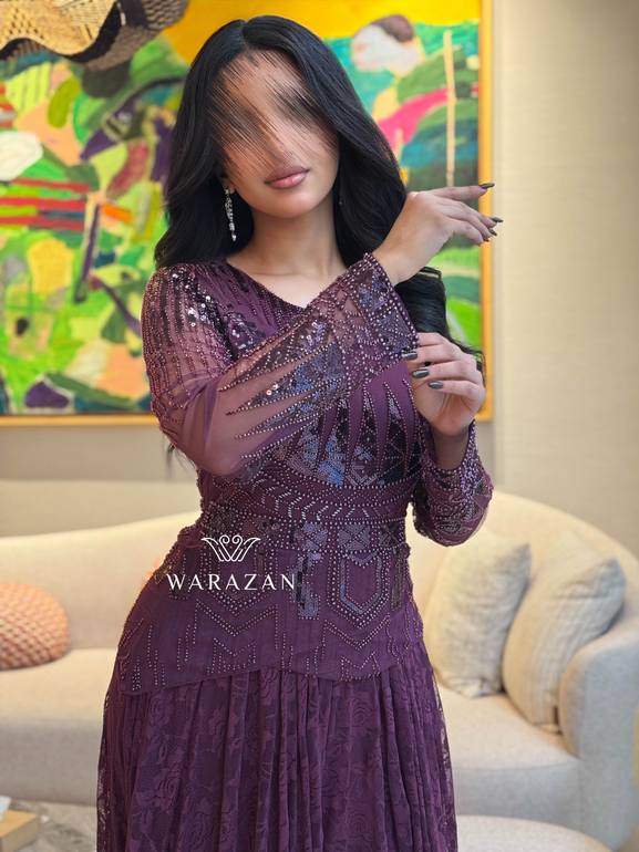 فساتين سهرة ملكي دانتيل وترتر فخم 