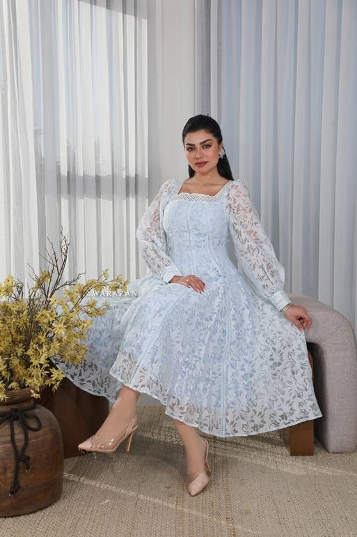 فستان سهرة ميدي بتدخيلة تل مشجر