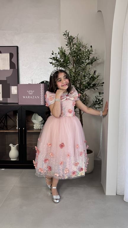 فستان بناتي منفوش