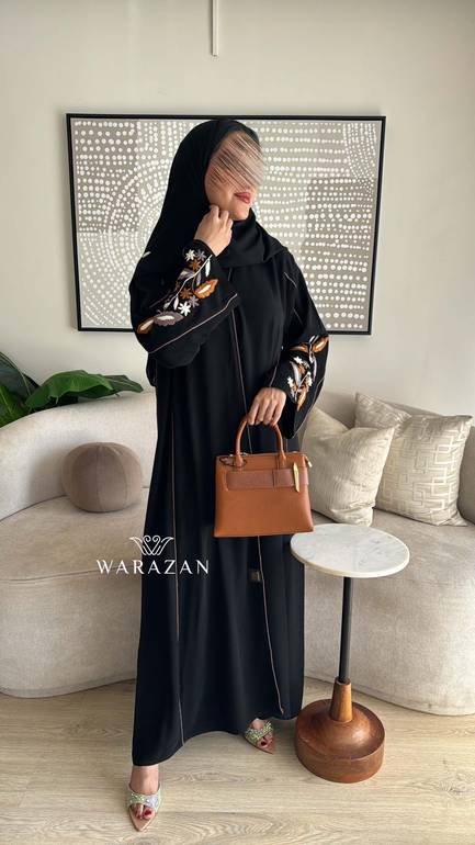 عباية لايام العيد بتطريز يدوي 