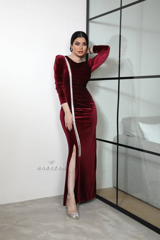 فستان سهرة طويل وناعم مخمل شتوي